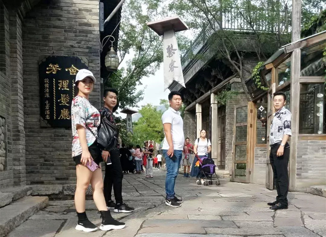 乾港集團商務(wù)部優(yōu)秀經(jīng)理人旅游活動 乾港集團商務(wù)部優(yōu)秀經(jīng)理人旅游活動